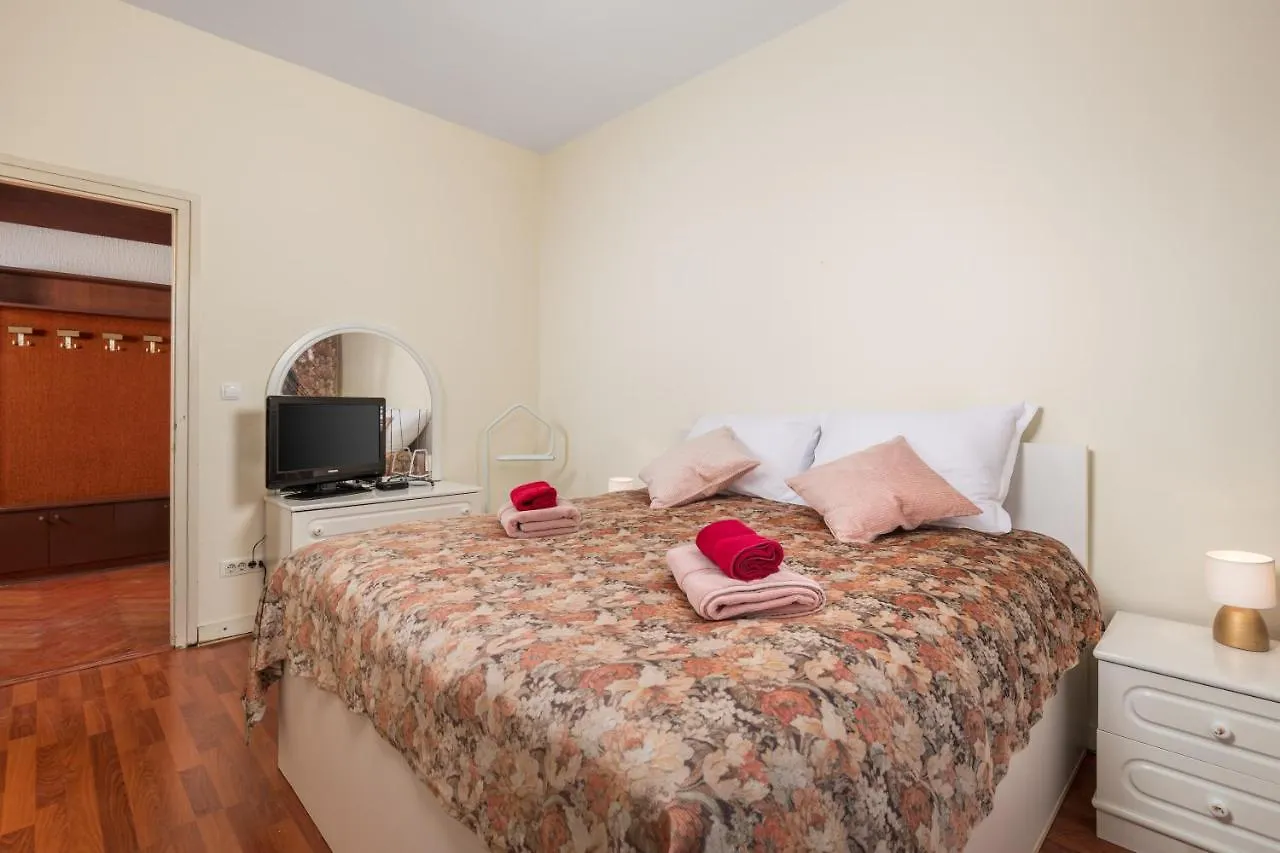Sweet Retro Apartment Rijeka